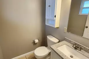 251 Kinsman Ct, Delhi Township, OH 45238 - Photo 9