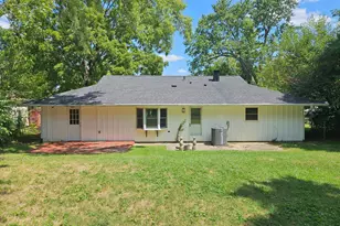 579 W Kemper Rd, Springdale, OH 45246 - Photo 3