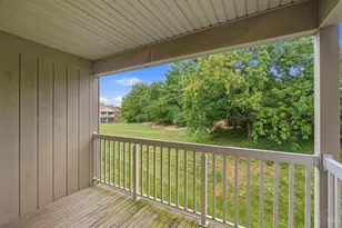 8771 Carrousel Park Cir, Colerain Township, OH 45251 - Photo 29