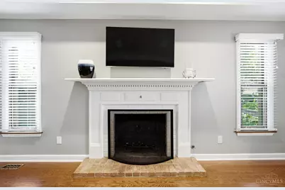 3595 Far Hills Avenue, Kettering, OH 45429 - Photo 7