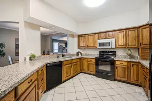 3595 Far Hills Ave, Kettering, OH 45429 - Photo 11