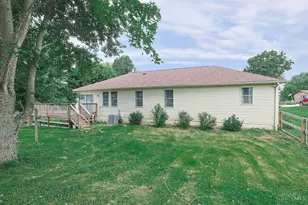 7055 Sherman Dr, Aurora, IN 47001 - Photo 43