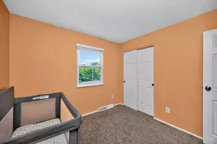 1766 Miles Rd, Springfield Township, OH 45231 - Photo 17