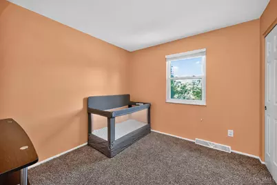 1766 Miles Road, Springfield Township, OH 45231 - Photo 15