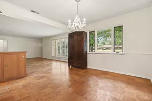 8590 Lynnehaven Dr, Amberley, OH 45236 - Photo 5