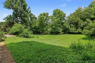 8590 Lynnehaven Drive, Amberley, OH 45236 - Photo 21