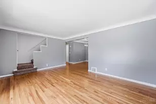 1464 Dordine Ln, Cincinnati, OH 45231 - Photo 5