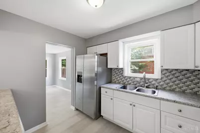 1464 Dordine Lane, Cincinnati, OH 45231 - Photo 13
