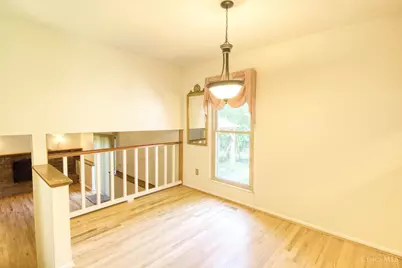 5803 Mt Vernon Drive, Miami Township, OH 45150 - Photo 7