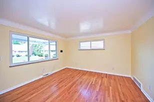 1051 Roxie Ln, Cincinnati, OH 45224 - Photo 11