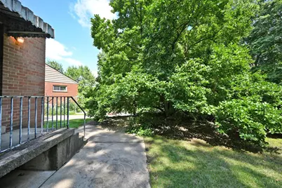 1051 Roxie Lane, Cincinnati, OH 45224 - Photo 37