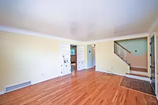 1051 Roxie Ln, Cincinnati, OH 45224 - Photo 13