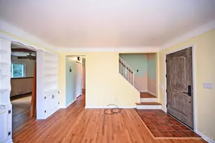 1051 Roxie Ln, Cincinnati, OH 45224 - Photo 9