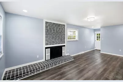 7273 Birchwood Drive, West Chester, OH 45069 - Photo 9