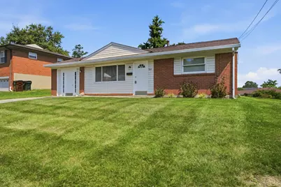 766 Hargrove Way, Forest Park, OH 45240 - Photo 3