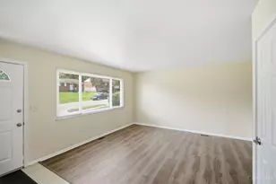 766 Hargrove Way, Forest Park, OH 45240 - Photo 7