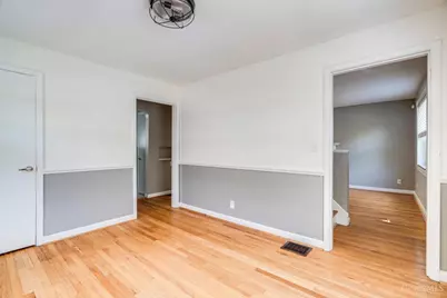 4037 Paxton Avenue, Cincinnati, OH 45209 - Photo 19