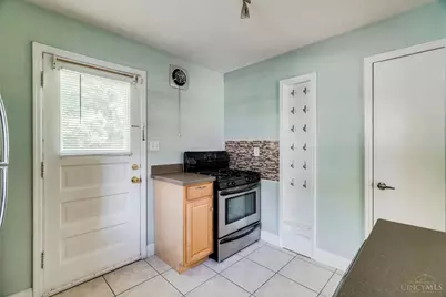 4037 Paxton Avenue, Cincinnati, OH 45209 - Photo 15