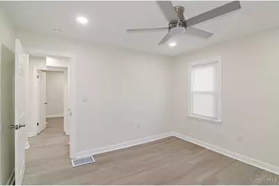 415 Pershing Avenue, Lockland, OH 45215 - Photo 19