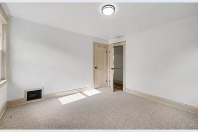 209 Wedgewood Avenue, Cincinnati, OH 45217 - Photo 17