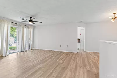 9325 Winton Road #1, Springfield Township, OH 45231 - Photo 7