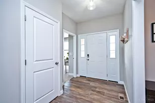 5515 Foxglove Dr, Fairfield Township, OH 45011 - Photo 3