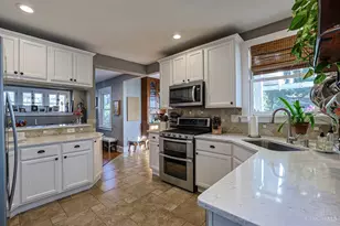 22 Hillsdale Ave, Cincinnati, OH 45216 - Photo 13