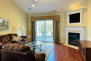 6976 Aspen Point Ct, Green Township, OH 45247 - Photo 7
