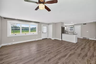 8261 Morrow Cozaddale Road, Hamilton Township, OH 45152 - Photo 7