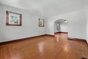 924 Chateau Ave, Cincinnati, OH 45204 - Photo 3