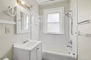 924 Chateau Ave, Cincinnati, OH 45204 - Photo 7