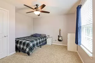 2686 Blackgold Ct, Hamilton Township, OH 45152 - Photo 17