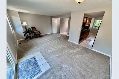 7488 Graystone Court, West Chester, OH 45069 - Photo 5