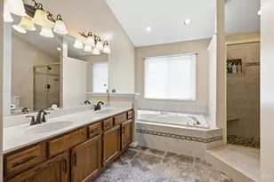 7097 Maple Creek Dr, Liberty Township, OH 45044 - Photo 25