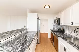2324 Madison Rd, Cincinnati, OH 45208 - Photo 13