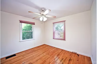 8240 Camargo Road, Madeira, OH 45243 - Photo 19