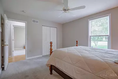 11574 Madison Avenue, Springdale, OH 45246 - Photo 13