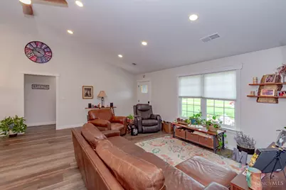 45 Lakengren Drive, Lake Lakengren, OH 45320 - Photo 5