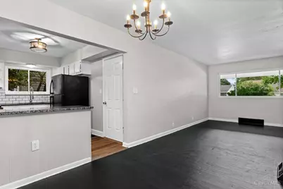 955 Quincy Drive, Hamilton, OH 45013 - Photo 7