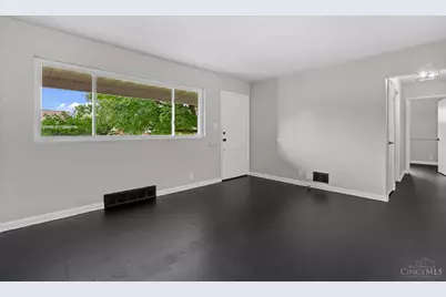 955 Quincy Drive, Hamilton, OH 45013 - Photo 11