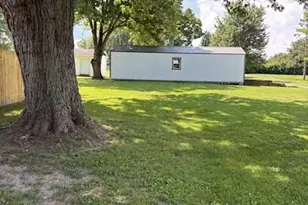 12828 US Rt 50, Paint Township, OH 45133 - Photo 5