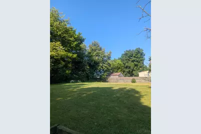 3601 Puhlman Avenue, Cheviot, OH 45211 - Photo 5