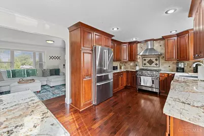 8000 Lesourdsville West Chester Road, West Chester, OH 45069 - Photo 9