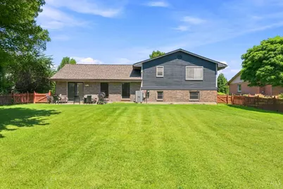 1748 Sherwood Forest Drive, Miamisburg, OH 45342 - Photo 33