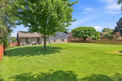 1748 Sherwood Forest Drive, Miamisburg, OH 45342 - Photo 35
