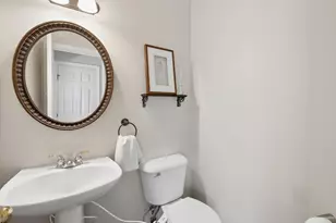 7879 Yellowwood Dr, Mason, OH 45040 - Photo 13