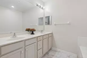 6907 Gentry Ln, Deerfield Township, OH 45040 - Photo 15