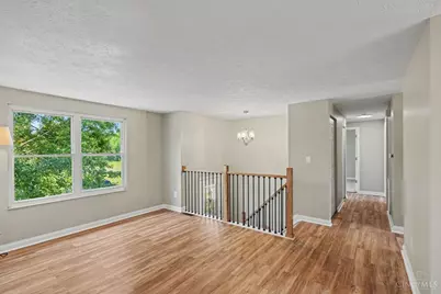 1492 Kingsbury Drive, Forest Park, OH 45240 - Photo 7