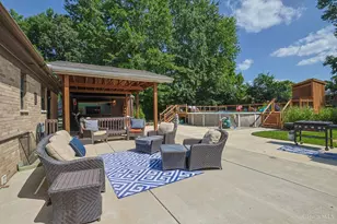 6135 Mernic Dr, Green Township, OH 45248 - Photo 37