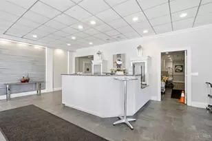 2200 Victory Pkwy, Cincinnati, OH 45206 - Photo 7
